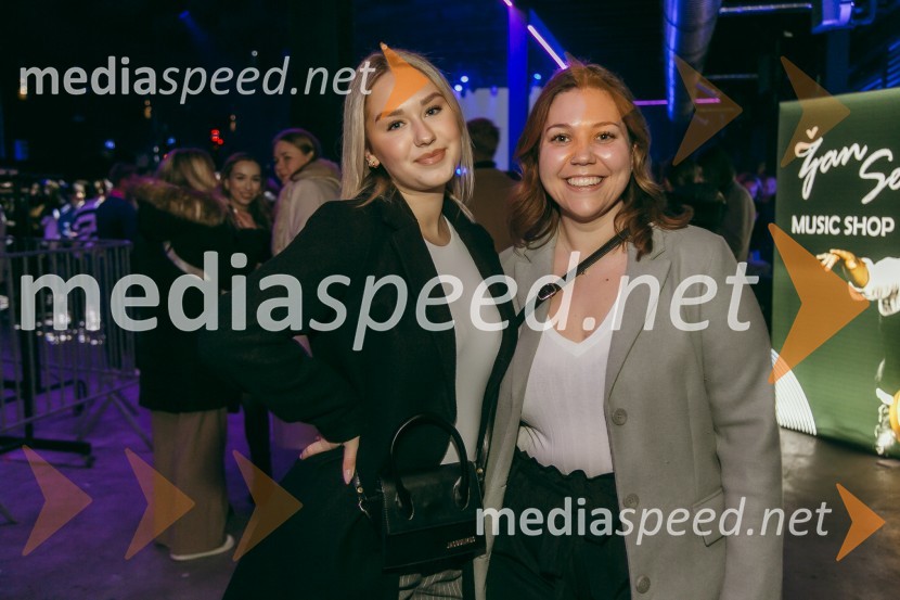 Koncert Žana Serčiča v Cvetličarni