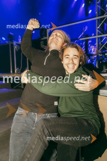 Koncert Žana Serčiča v Cvetličarni