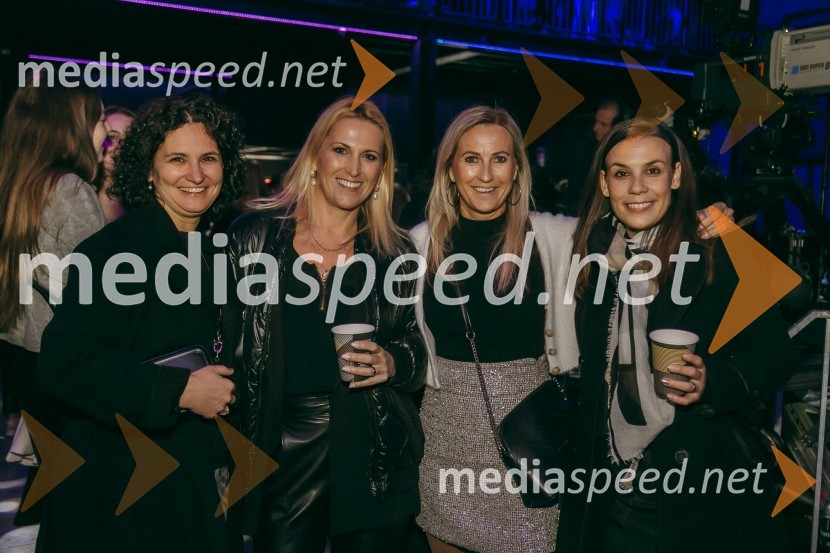 Koncert Žana Serčiča v Cvetličarni