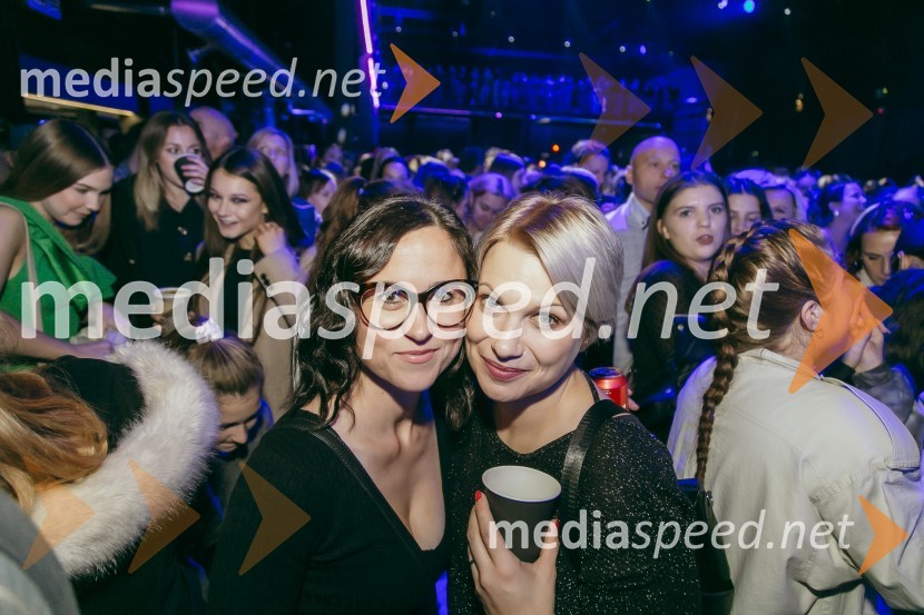 Koncert Žana Serčiča v Cvetličarni