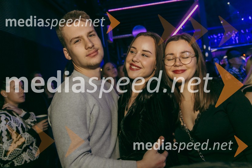 Koncert Žana Serčiča v Cvetličarni