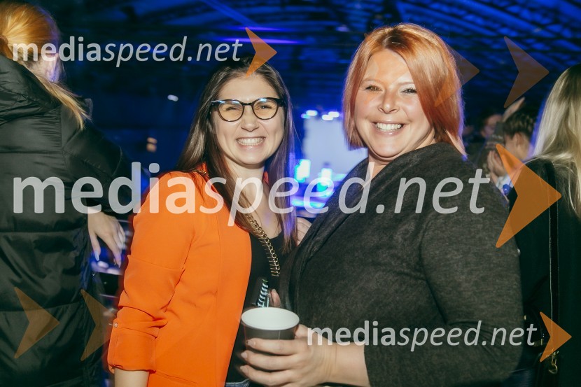 Koncert Žana Serčiča v Cvetličarni