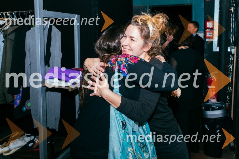  Ana Urbanc, igralkaPremiera Prometej: ena lepa apokalipsa v SNG Maribor