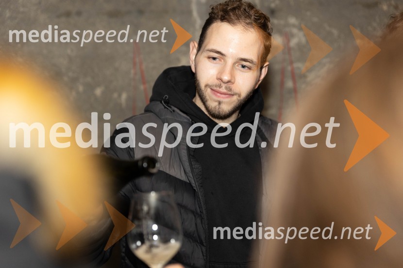 Vinska pot v rovih pod starim Kranjem 2023, petek 2