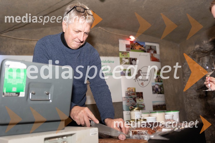 Vinska pot v rovih pod starim Kranjem 2023, petek 2