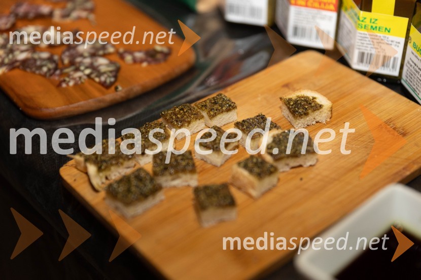 Vinska pot v rovih pod starim Kranjem 2023, petek 2