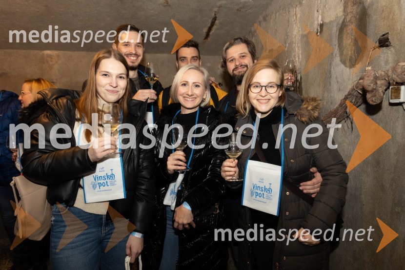 Vinska pot v rovih pod starim Kranjem 2023, petek 2