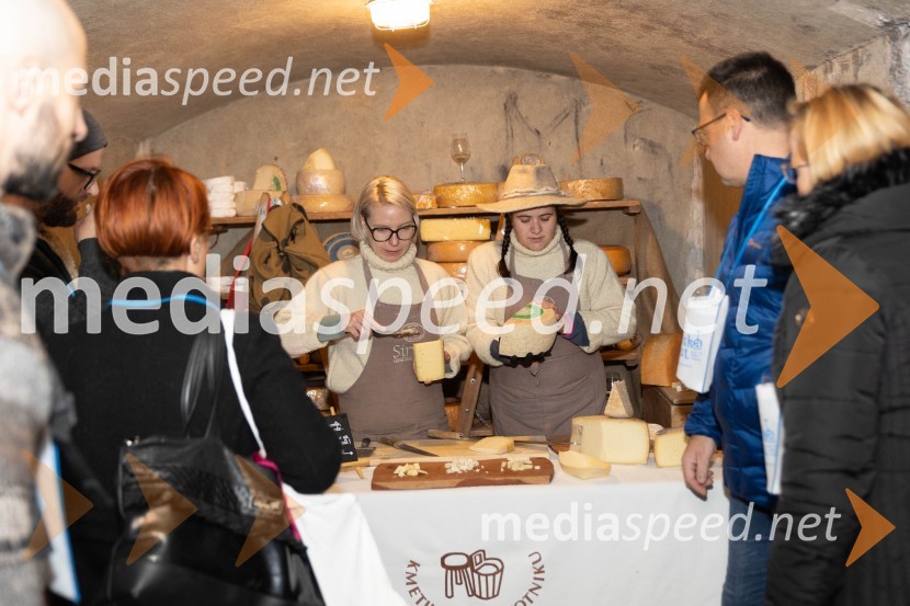 Vinska pot v rovih pod starim Kranjem 2023, petek 2