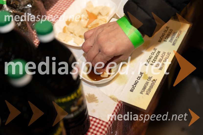 Vinska pot v rovih pod starim Kranjem 2023, petek 2