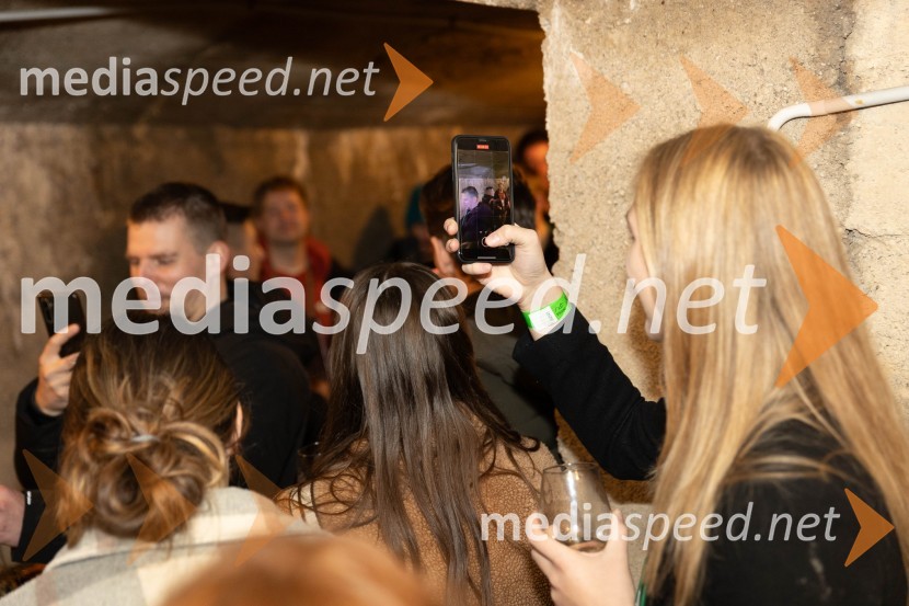 Vinska pot v rovih pod starim Kranjem 2023, petek 2