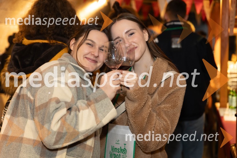 Vinska pot v rovih pod starim Kranjem 2023, petek 2