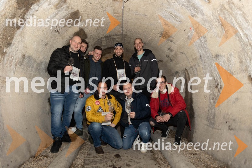 Vinska pot v rovih pod starim Kranjem 2023, petek 2