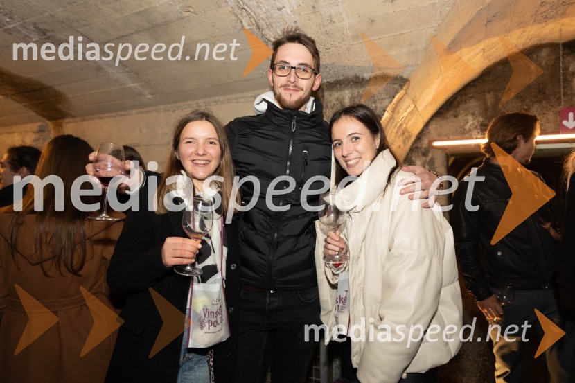 Vinska pot v rovih pod starim Kranjem 2023, petek 2