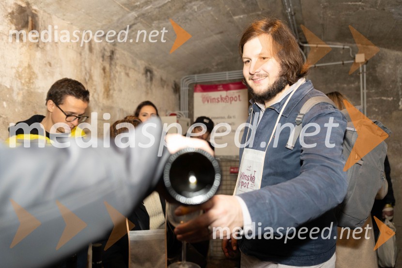 Vinska pot v rovih pod starim Kranjem 2023, petek 2