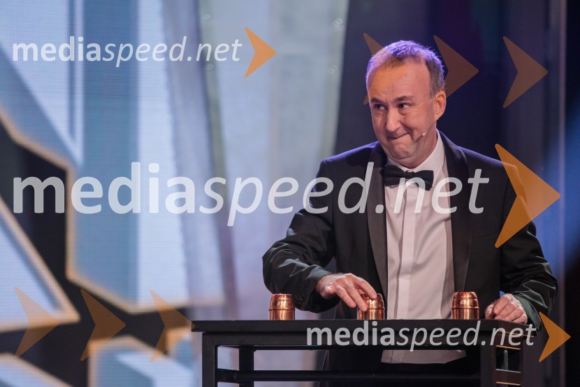 Poglej in zadeni, 30 let kasneje