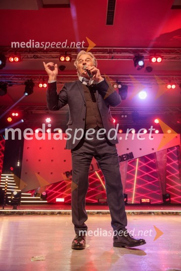 Poglej in zadeni, 30 let kasneje