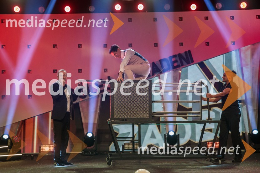  ... ;  Stojan  Auer, mestni svetnik, LPR - Lista za pravičnost in razvoj;  ... Poglej in zadeni, 30 let kasneje