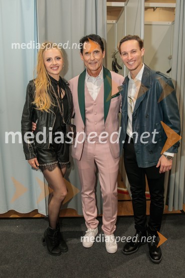  Mina Radaković, baletna plesalka;  Stojan  Auer, mestni svetnik, LPR - Lista za pravičnost in razvoj;  Davide Buffone, baletni plesalecPoglej in zadeni, 30 let kasneje