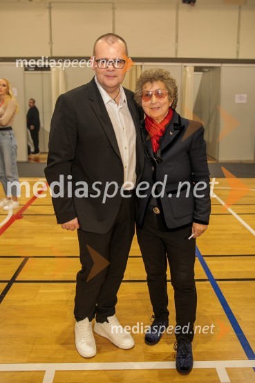  Alan Kavčič, predstavnik za odnose z javnostmi SNG Maribor;  Dragica Petrovič, režiserka in producentkaPoglej in zadeni, 30 let kasneje