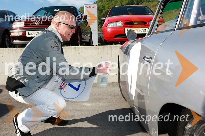 Srečanje članov Porsche klub Slovenija