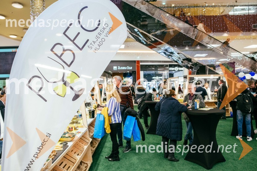 Pubeci v Citycentru Celje