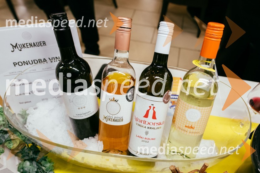 Pubeci v Citycentru Celje