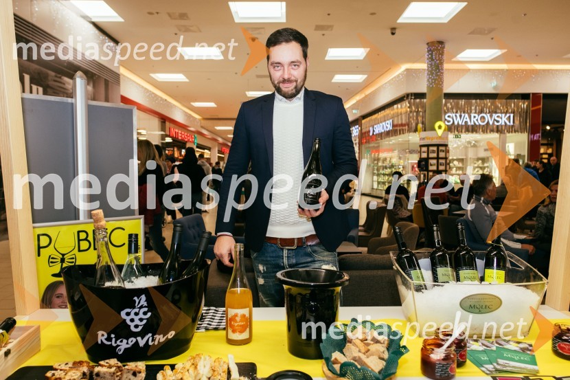  Aleksander Rigo, Rigo VinoPubeci v Citycentru Celje