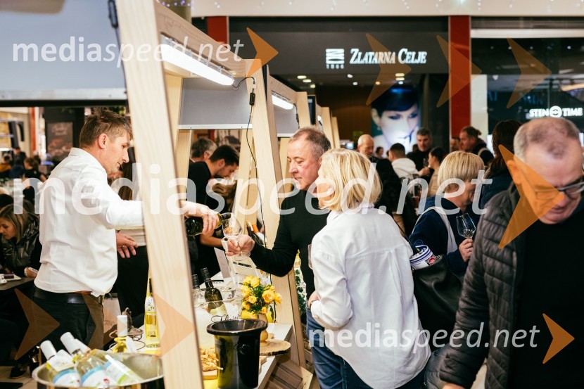 Pubeci v Citycentru Celje