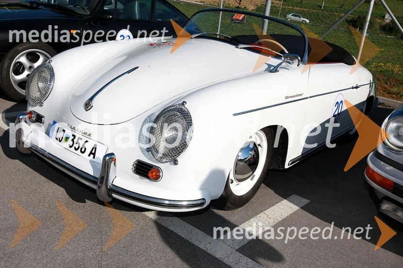 Srečanje članov Porsche klub Slovenija