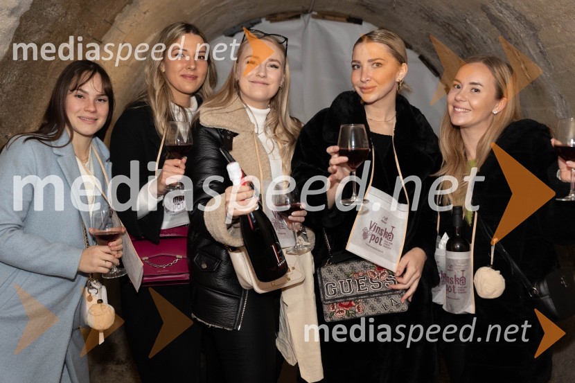 Vinska pot v rovih pod starim Kranjem 2023, sobota 2