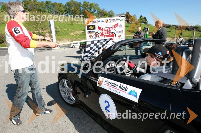 Srečanje članov Porsche klub Slovenija