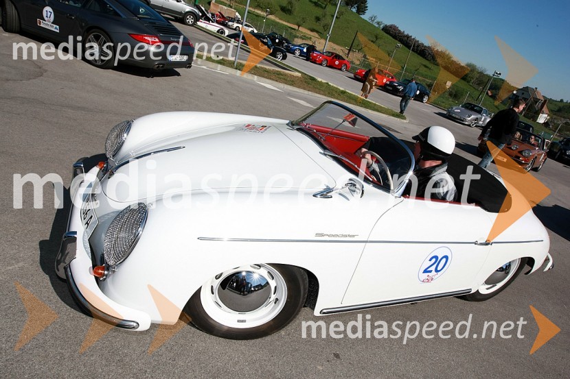 Andrej Malgaj, lastnik podjetja Avtohiša MalgajSrečanje članov Porsche klub Slovenija