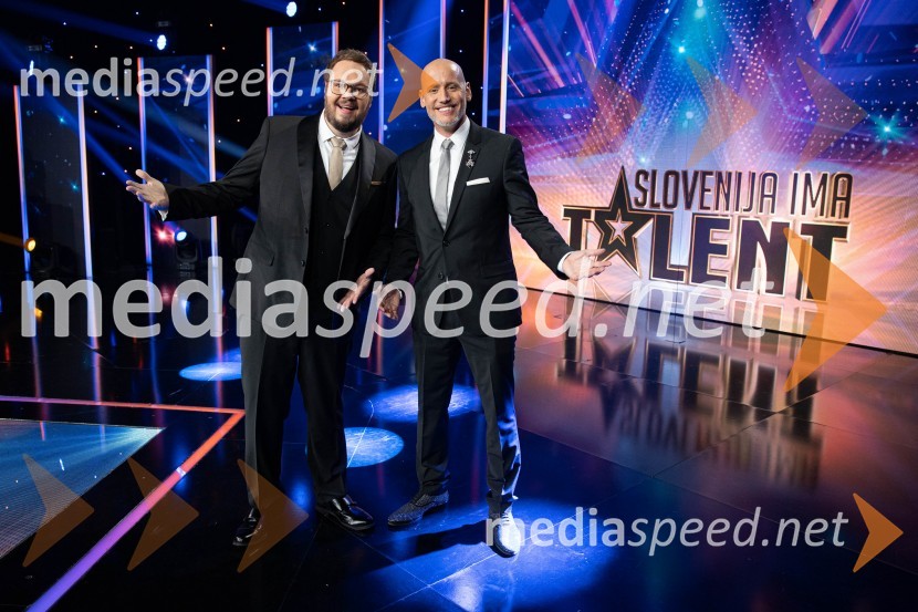  Sašo Stare, stand up komik, voditelj;  Peter Poles, televizijski voditeljSlovenija ima talent 2023, četrta polfinalna oddaja