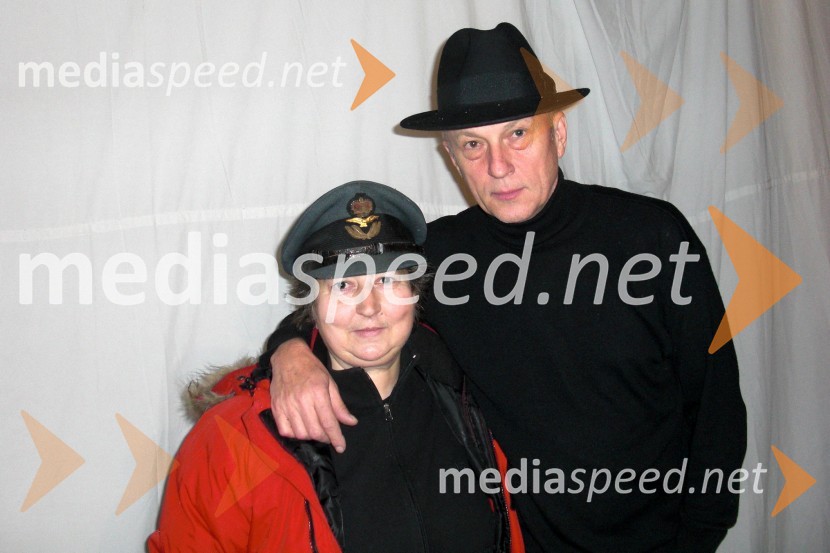  Dragica Petrovič, režiserka in producentka;  Vlado Kreslin, glasbenikVlado Kreslin praznuje 70. let