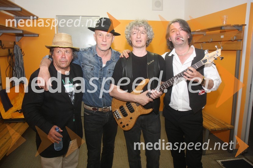  Peter Lovšin - Pero, pevec;  Vlado Kreslin, glasbenik;  ... ;  Robert Pešut - Magnifico, glasbenikVlado Kreslin praznuje 70. let