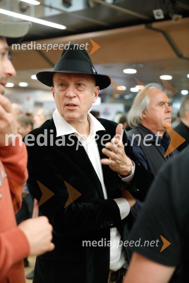  Vlado Kreslin, glasbenikVlado Kreslin praznuje 70. let