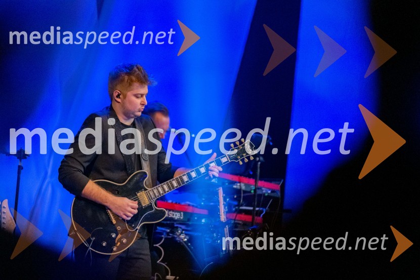 Dobrodelni koncert Klic dobrote za družine v stiski