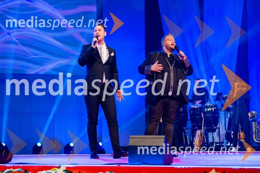  Gregor Ravnik, pevec;  ... Dobrodelni koncert Klic dobrote za družine v stiski