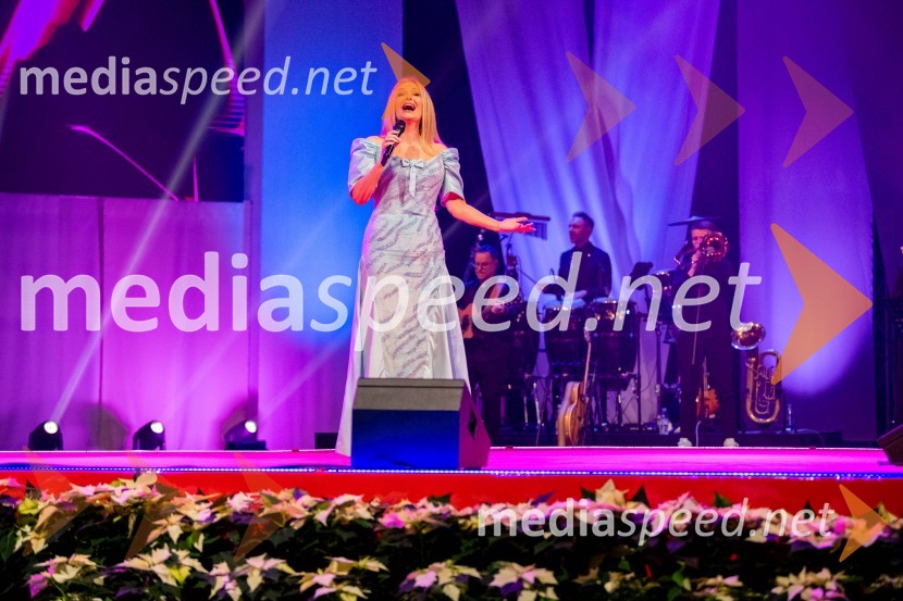  Helena Blagne, pevkaDobrodelni koncert Klic dobrote za družine v stiski