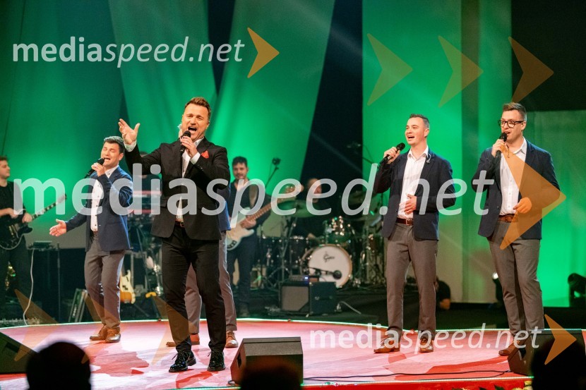  Matjaž Robavs, operni pevecDobrodelni koncert Klic dobrote za družine v stiski