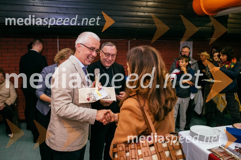 Dobrodelni koncert Klic dobrote za družine v stiski