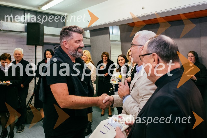 Dobrodelni koncert Klic dobrote za družine v stiski