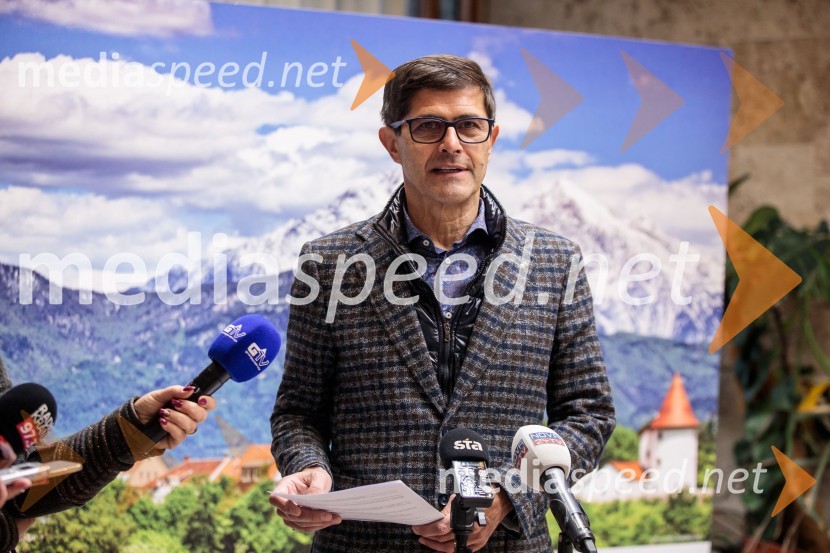  Matjaž Rakovec, župan Mestne občine KranjV Kranju prenovljena hidroelektrarna Standard