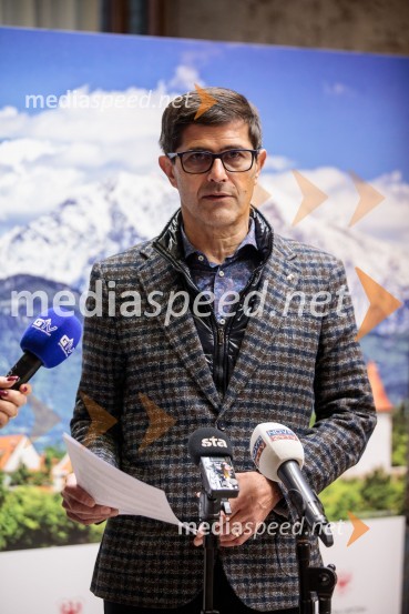  Matjaž Rakovec, župan Mestne občine KranjV Kranju prenovljena hidroelektrarna Standard