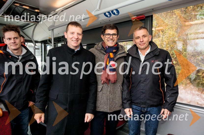  Alex Jan, direktor Gorenjskih elektrarn;  Matjaž Rakovec, župan Mestne občine Kranj; dr. Ivan Šmon, predsednik uprave Elektro GorenjskaV Kranju prenovljena hidroelektrarna Standard