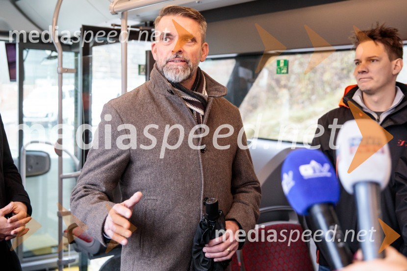  Iztok Jenko, Elektro GorenjskaV Kranju prenovljena hidroelektrarna Standard