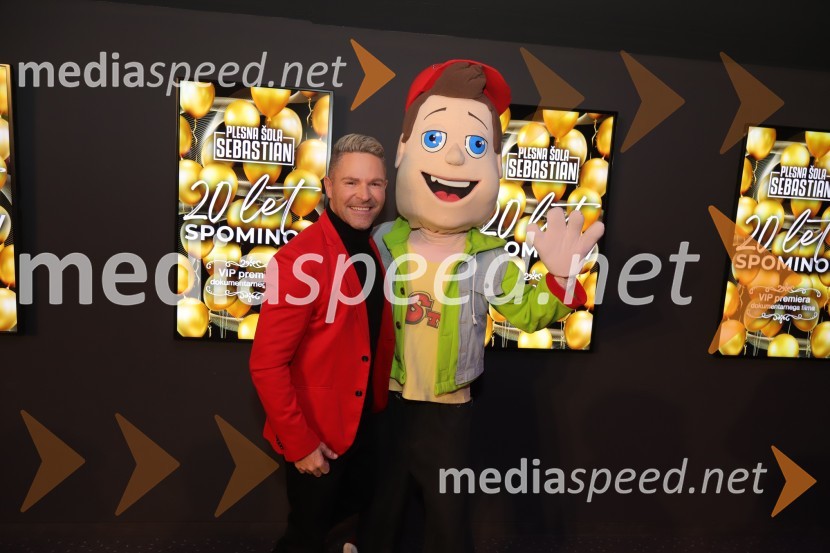  Sebastian Podgornik, pevec in plesalec20 let spominov, VIP premiera dokumentarnega filma o plesni šoli Sebastian