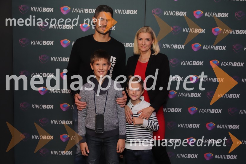 20 let spominov, VIP premiera dokumentarnega filma o plesni šoli Sebastian