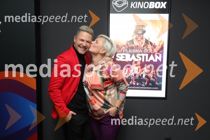  Sebastian Podgornik, pevec in plesalec;  Ana  Praznik, voditeljica, pevka Bepop20 let spominov, VIP premiera dokumentarnega filma o plesni šoli Sebastian