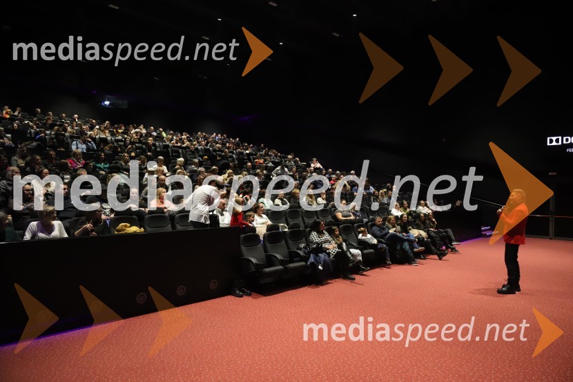  Sebastian Podgornik, pevec in plesalec20 let spominov, VIP premiera dokumentarnega filma o plesni šoli Sebastian